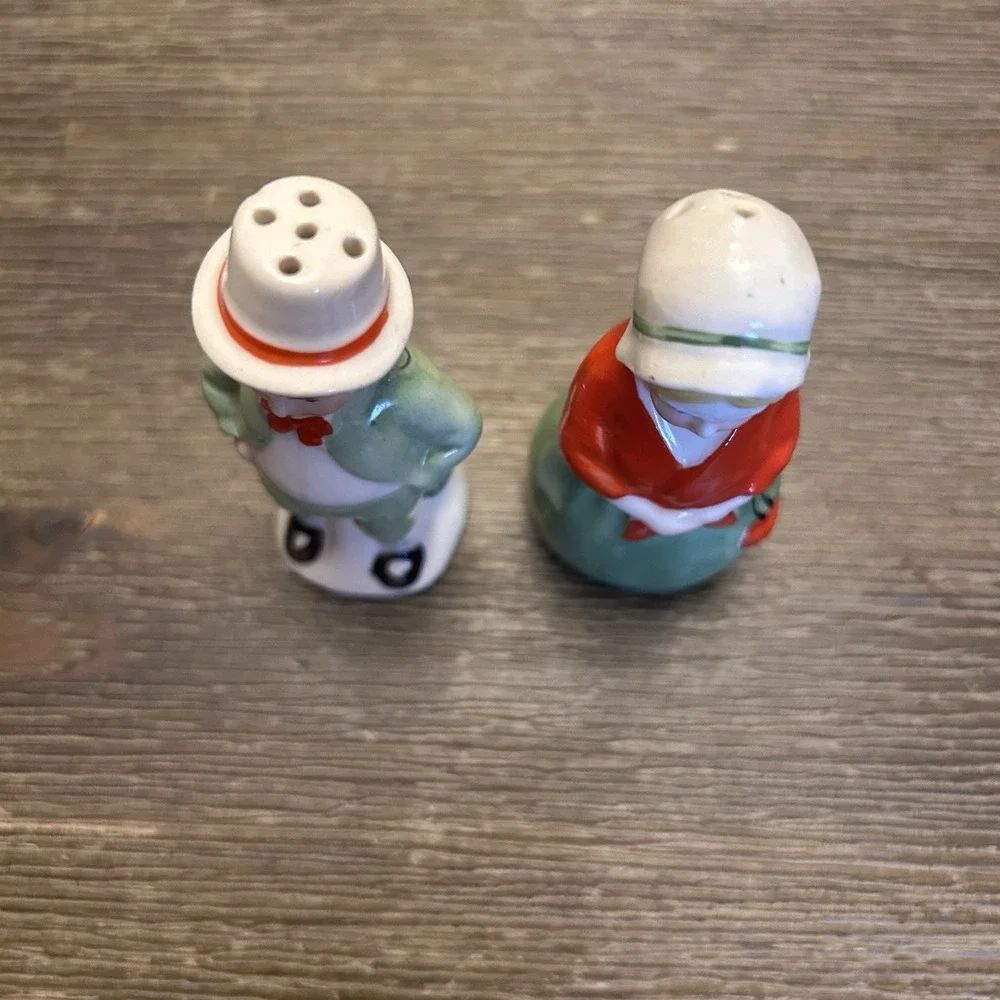 Czecho Slovakia Dutch Boy & Girl Porcelain Salt Pepper Shakers Antique 1930-50s